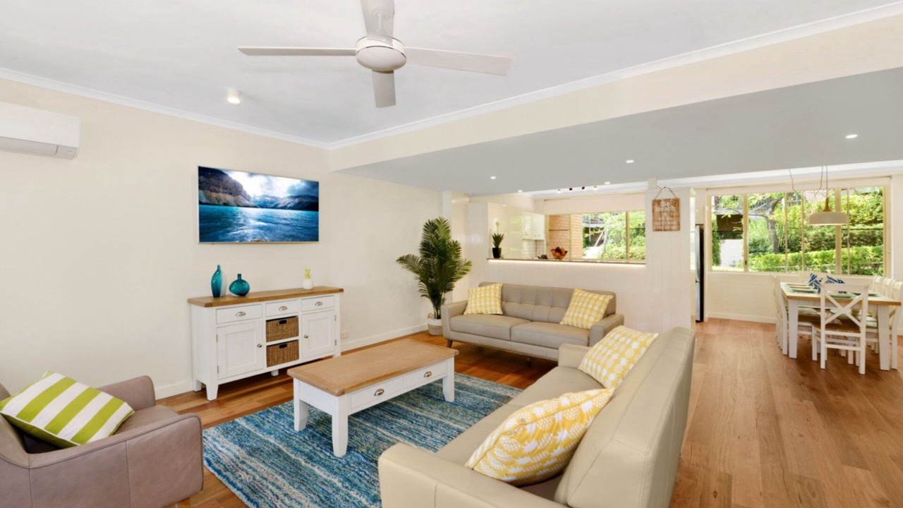 Photo of Livingroom in Avoca Beach