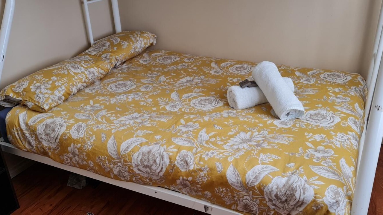 Photo of Bedroom in Leeman