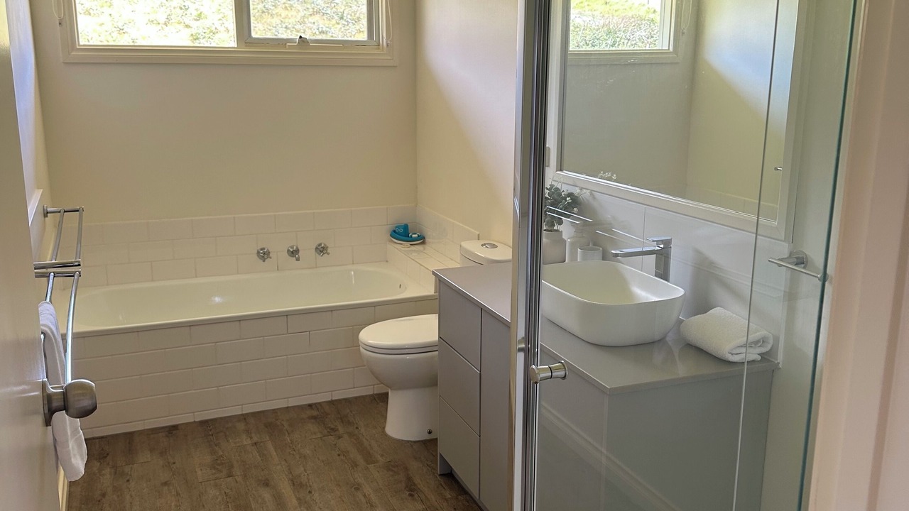 Photo of Bathroom in Skenes Creek