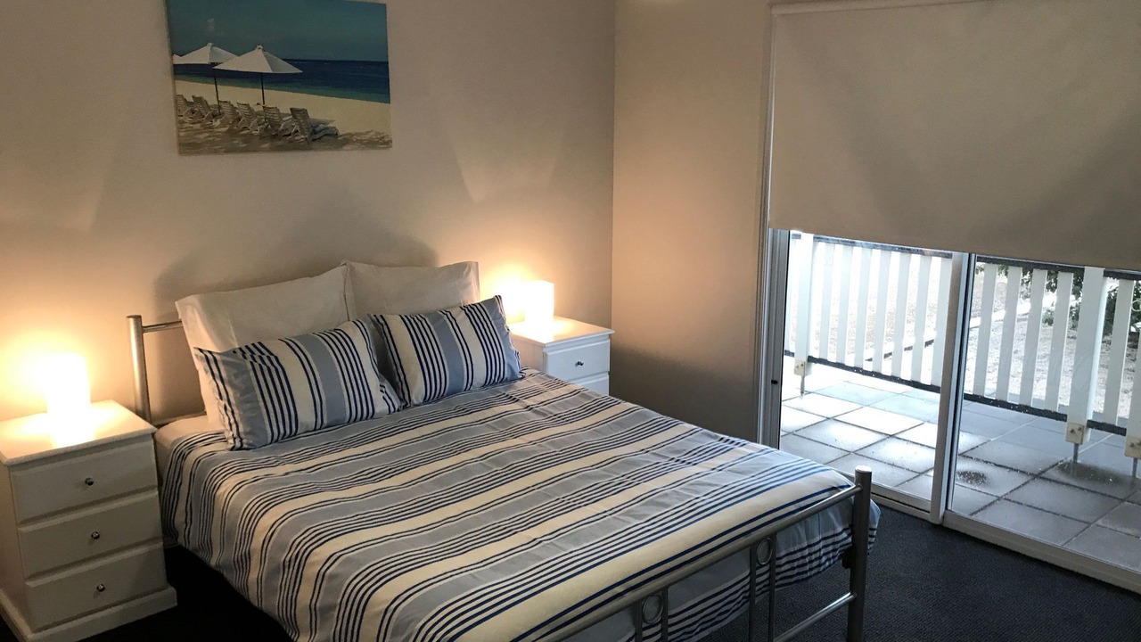 Photo of Bedroom in Moonta Bay