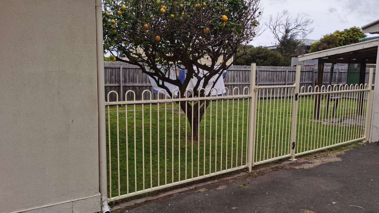 Photo of Outdoor in Indented Head