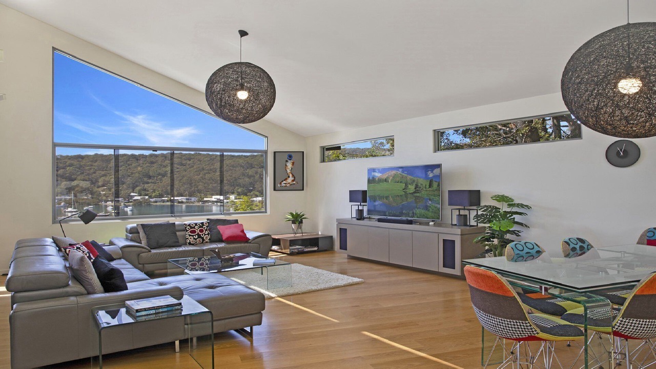 Photo of Livingroom in Pretty Beach Central Coast