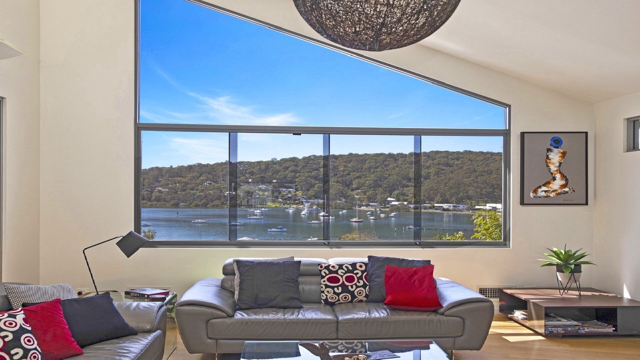 Photo of Livingroom in Pretty Beach Central Coast