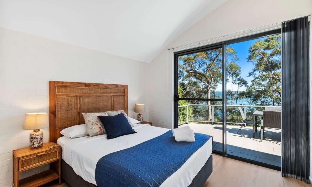 Photo of Bedroom in Long Beach
