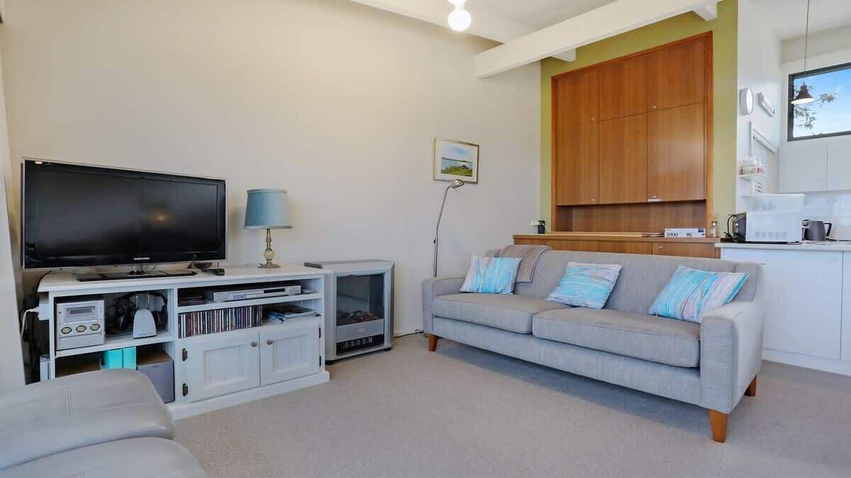 Photo of Livingroom in Tura Beach