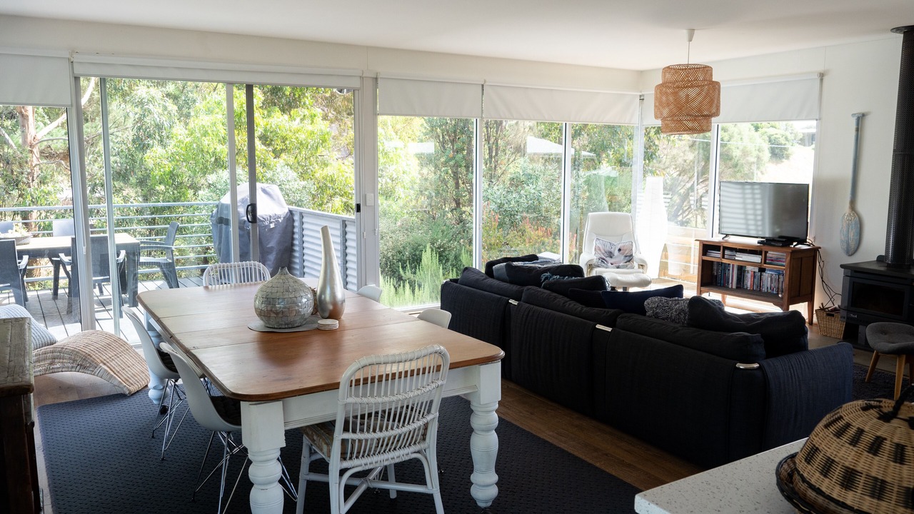 Photo of Livingroom in Venus Bay