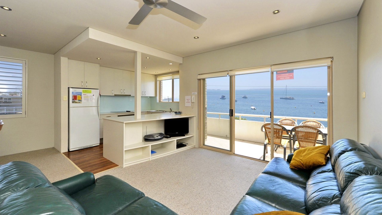 Photo of Livingroom in Shoal Bay