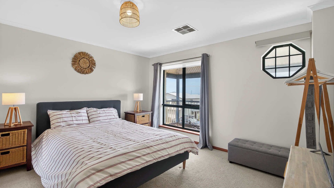 Photo of Bedroom in Hayborough