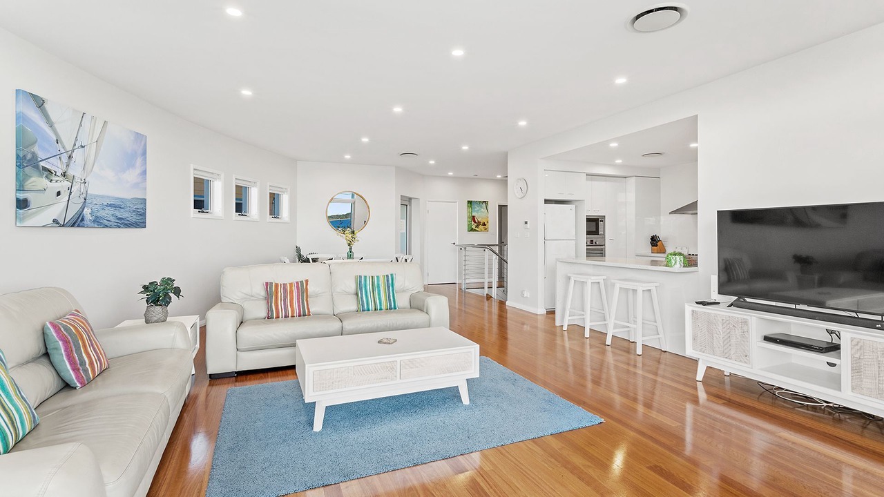 Photo of Livingroom in Fingal Bay