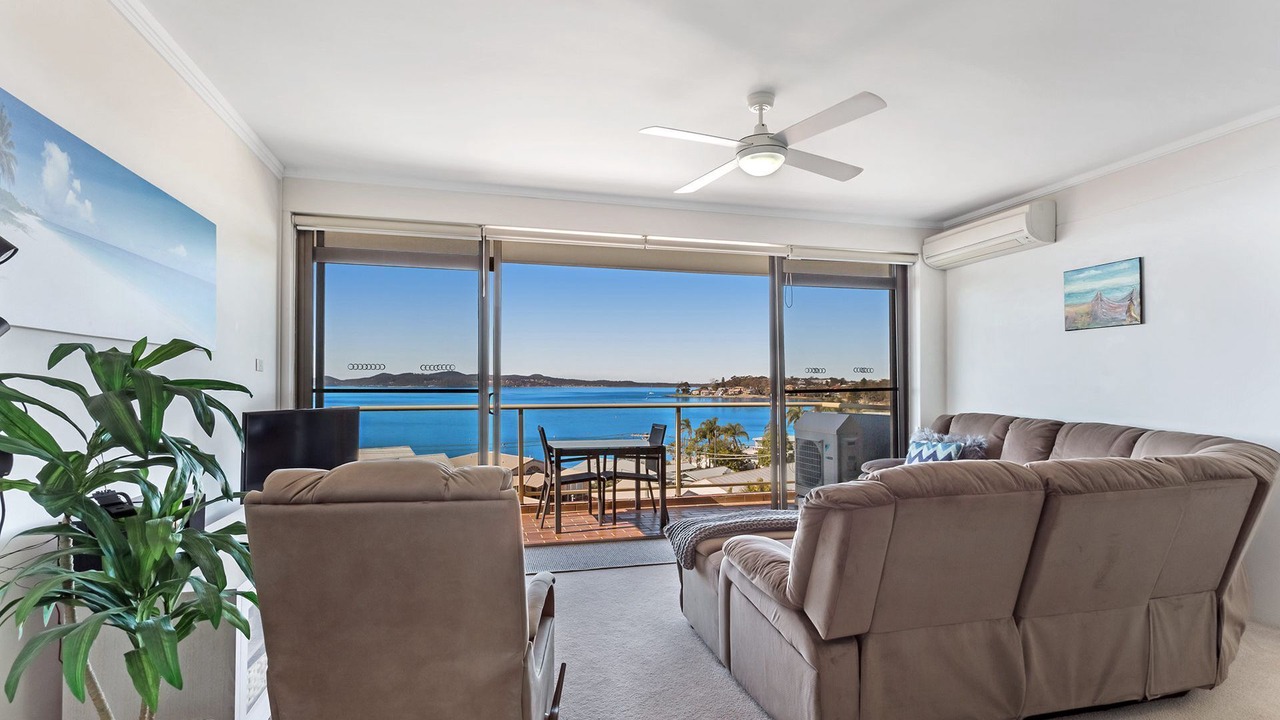 Photo of Livingroom in Soldiers Point