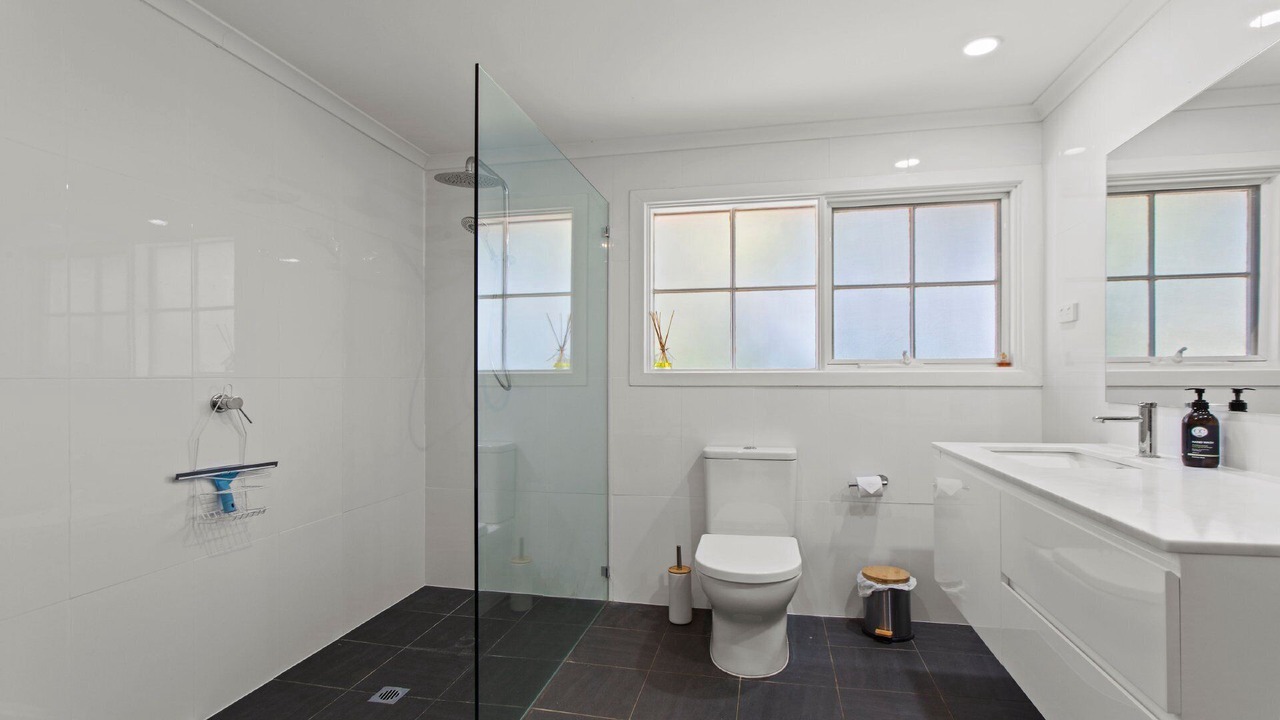 Photo of Bathroom in Lake Wangary