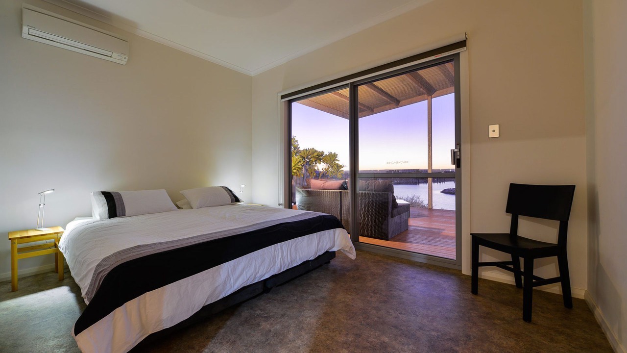 Photo of Bedroom in Exmouth