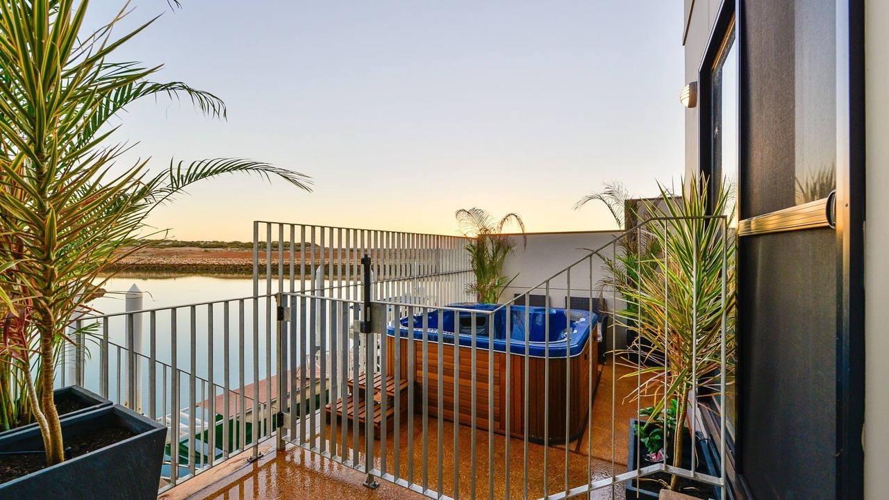 Photo of Outdoor in Exmouth