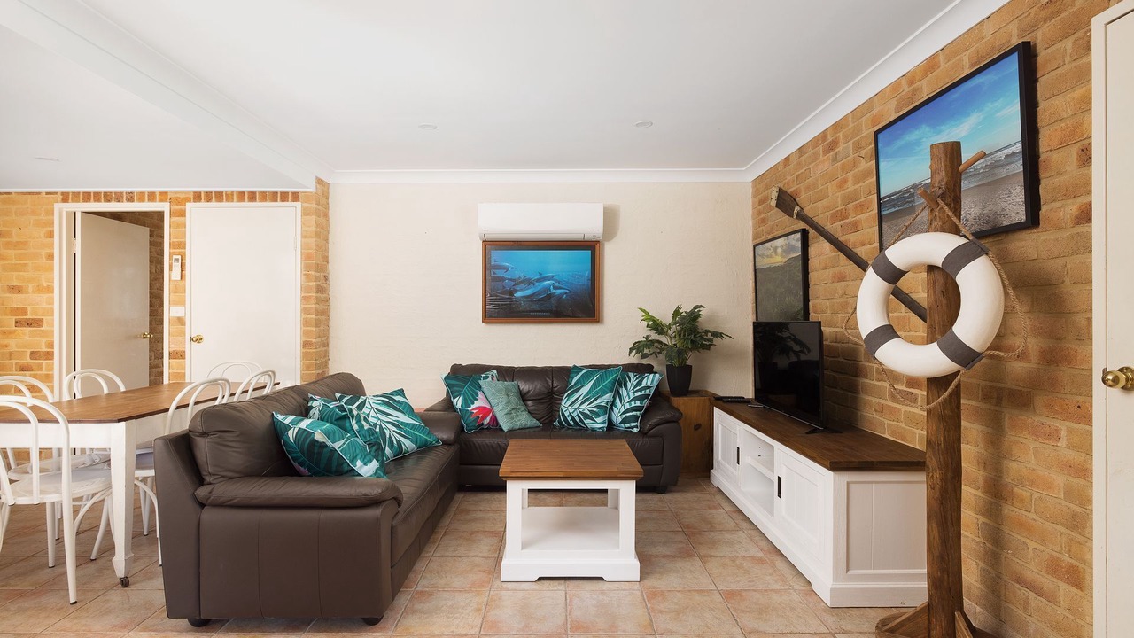 Photo of Livingroom in Anna Bay