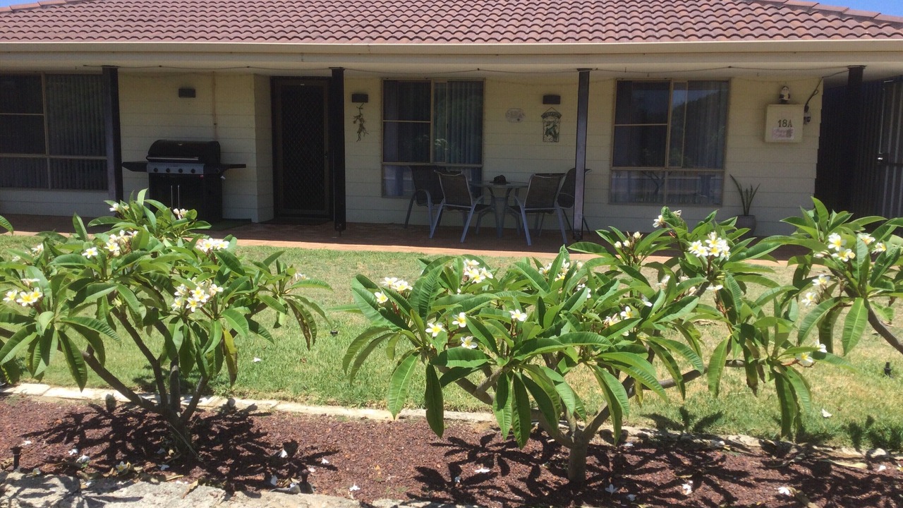 Photo of Outdoor in Green Head