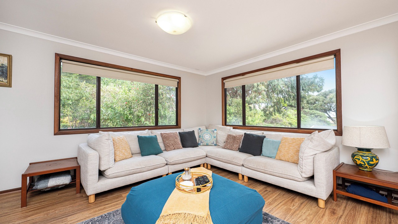 Photo of Livingroom in Guilderton