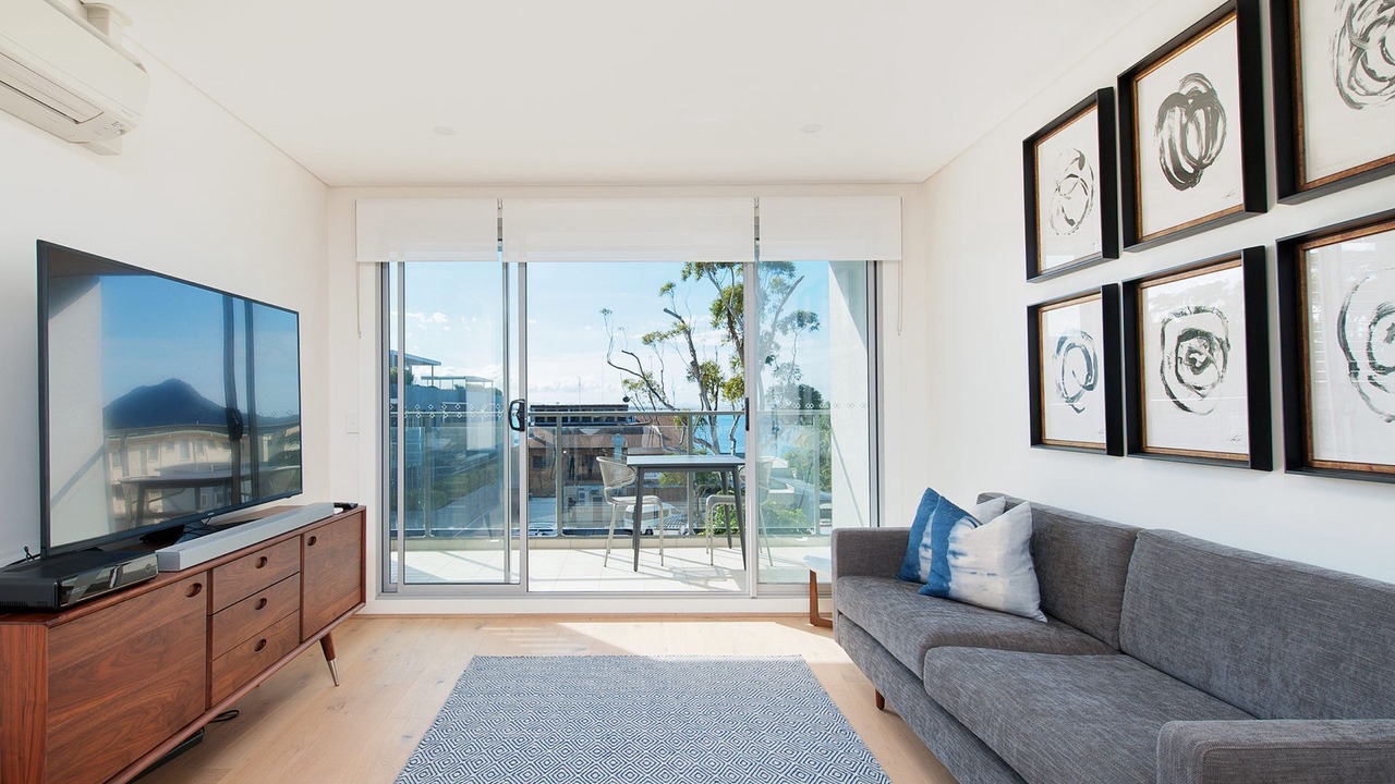 Photo of Livingroom in Shoal Bay
