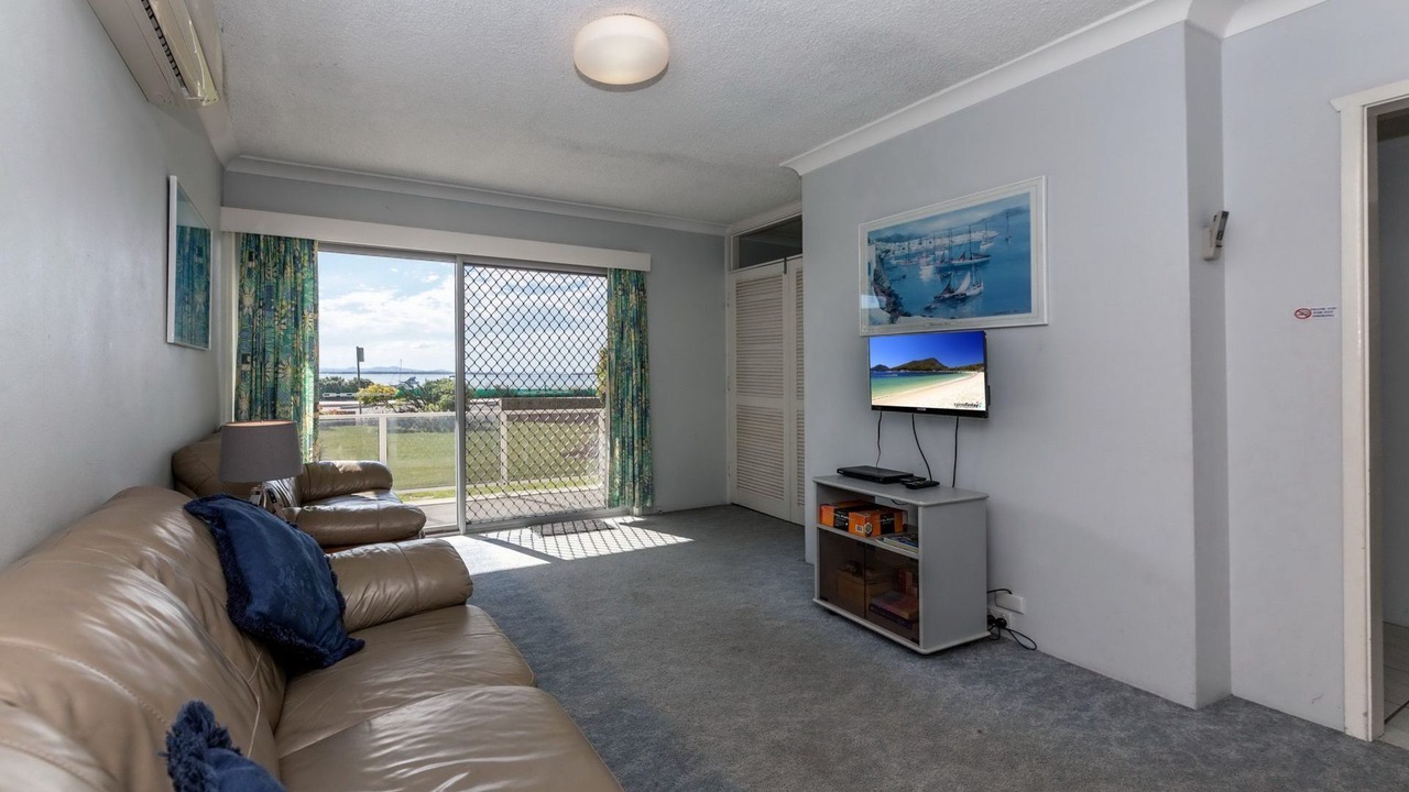 Photo of Livingroom in Shoal Bay