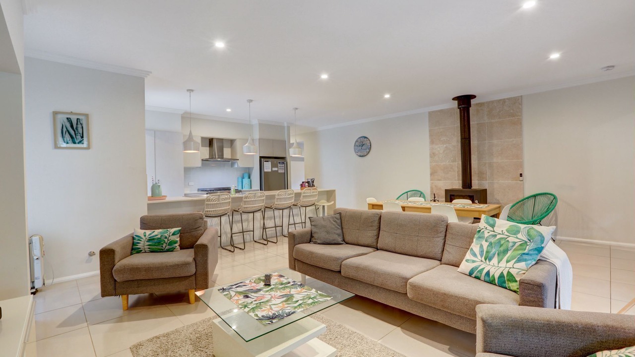Photo of Livingroom in Erowal Bay