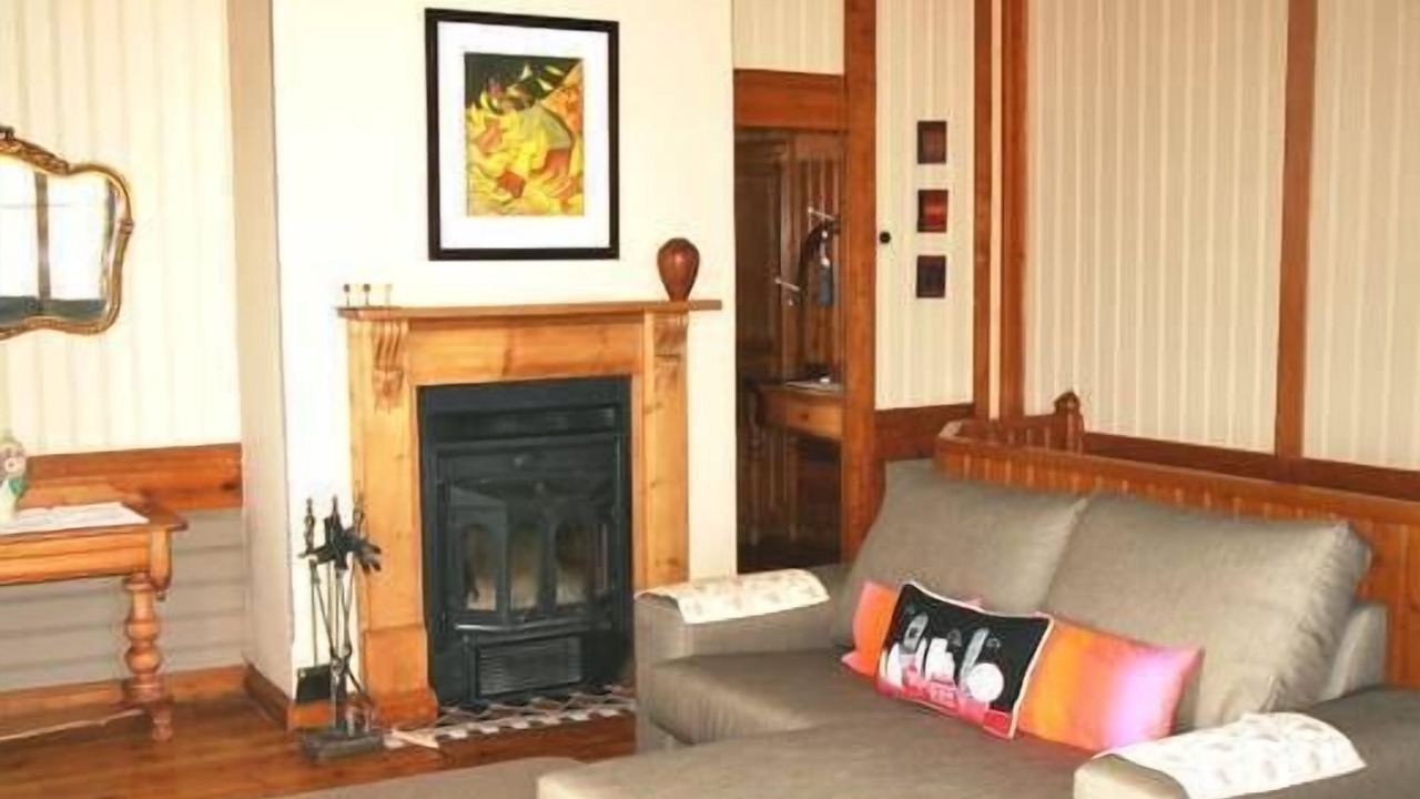 Photo of Livingroom in Albany