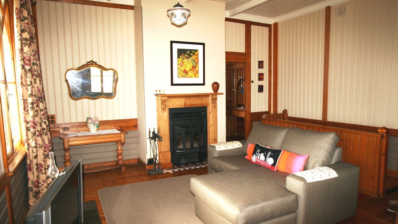 Photo of Livingroom in Albany