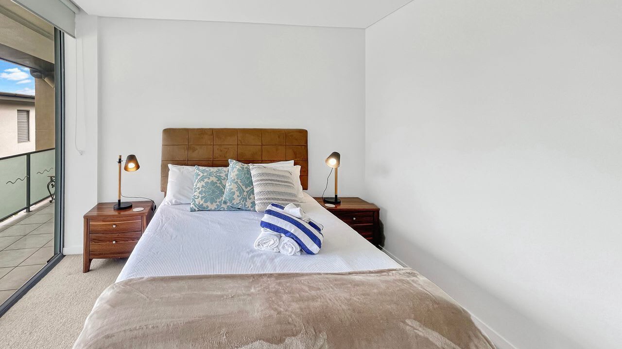 Photo of Bedroom in Nelly Bay