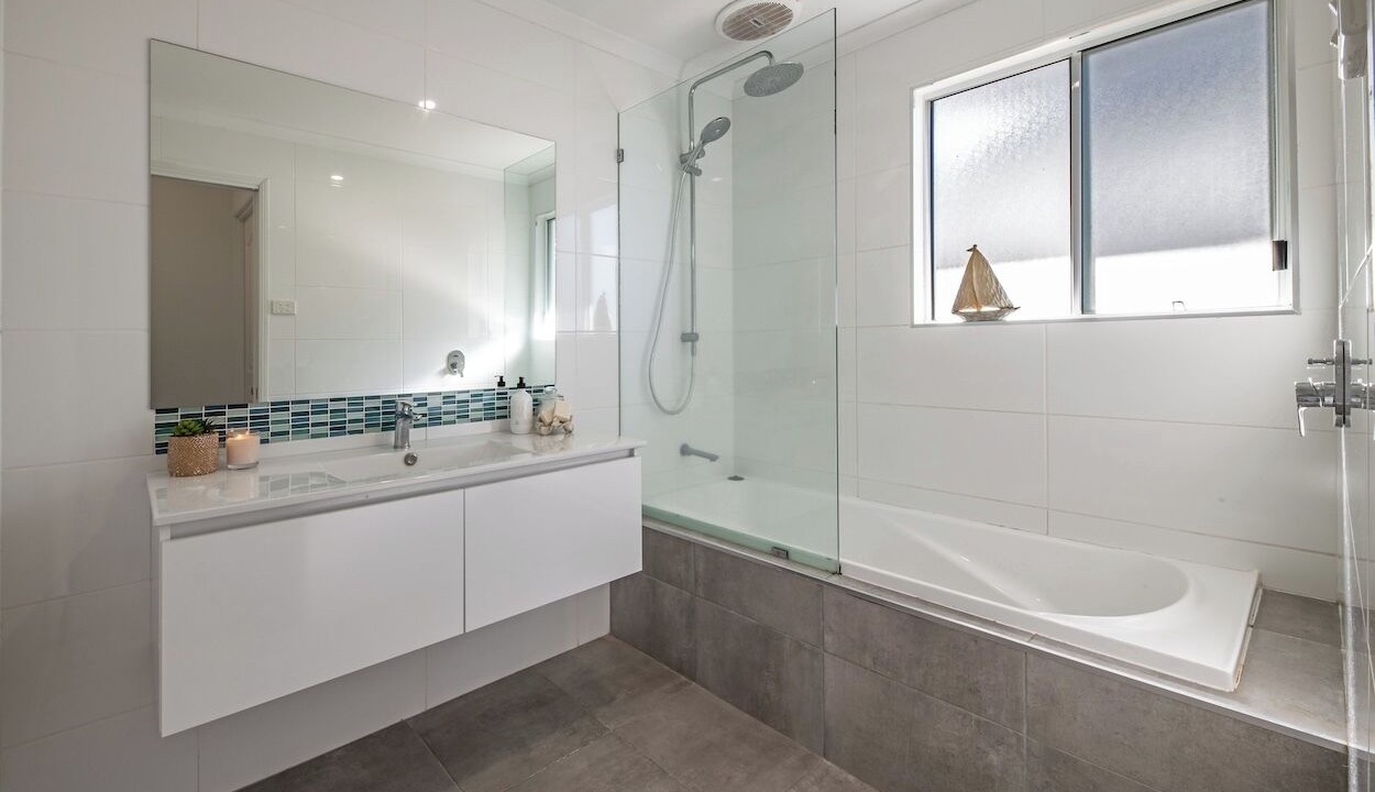 Photo of Bathroom in Shute Harbour