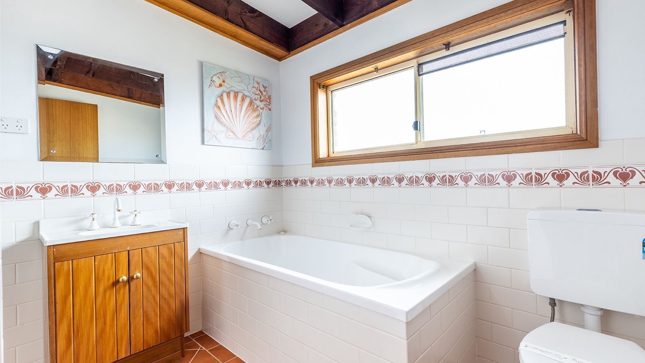 Photo of Bathroom in Anna Bay