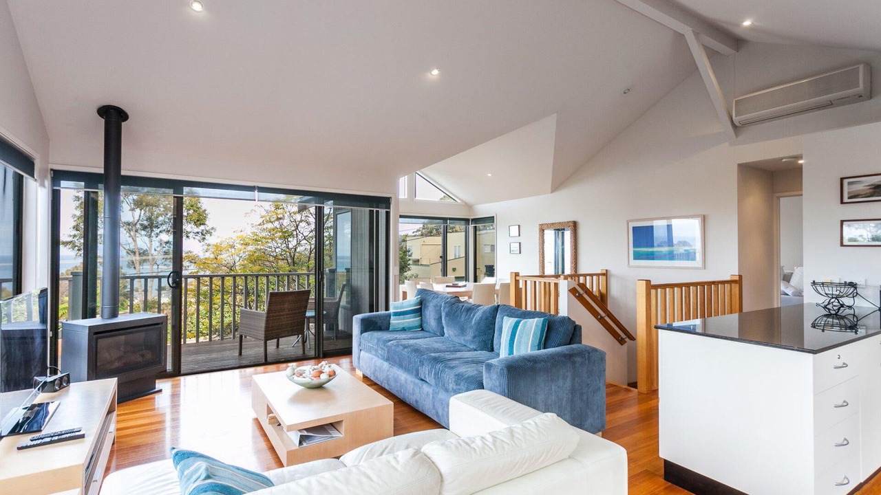 Photo of Livingroom in Lorne