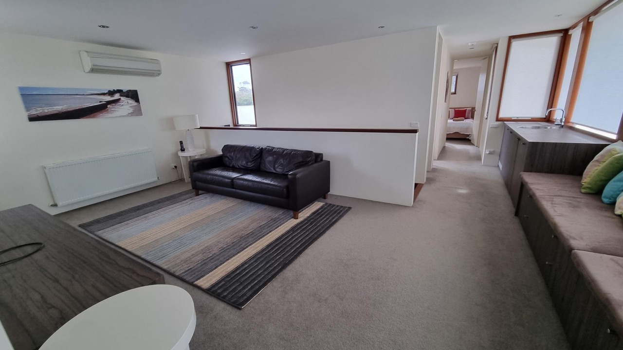 Photo of Livingroom in Point Lonsdale