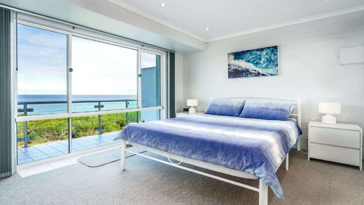 Photo of Bedroom in Tura Beach