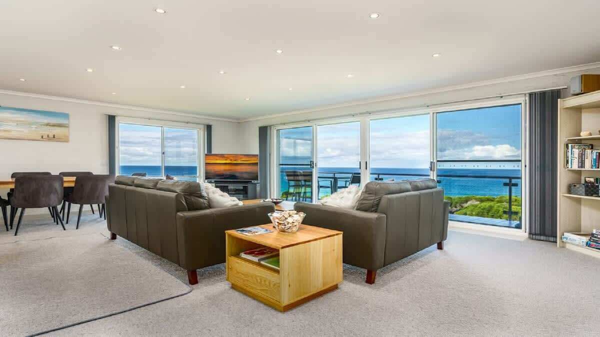 Photo of Livingroom in Tura Beach
