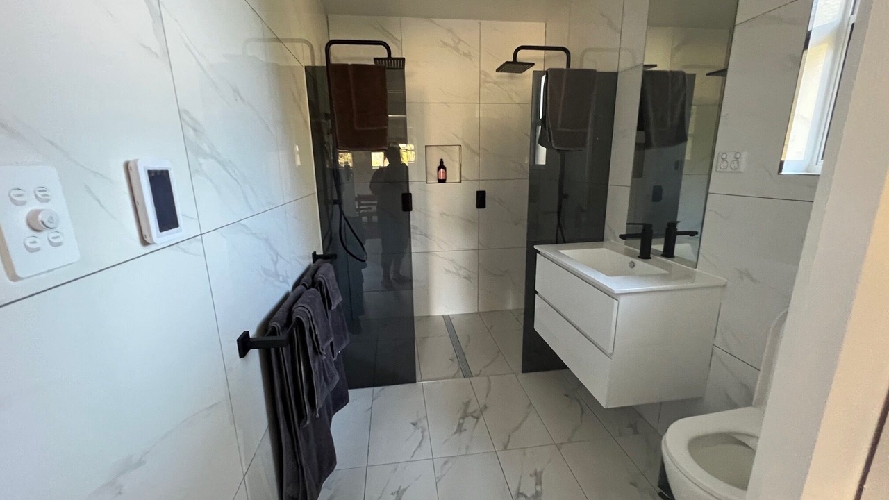 Photo of Bathroom in Strahan