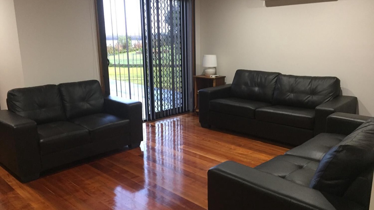 Photo of Livingroom in Strahan