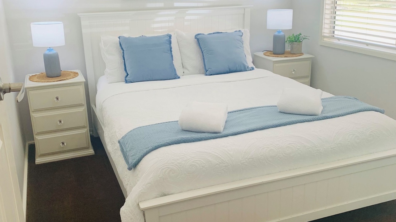 Photo of Bedroom in Greta Main