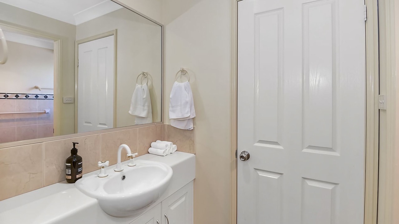 Photo of Bathroom in Mannering Park