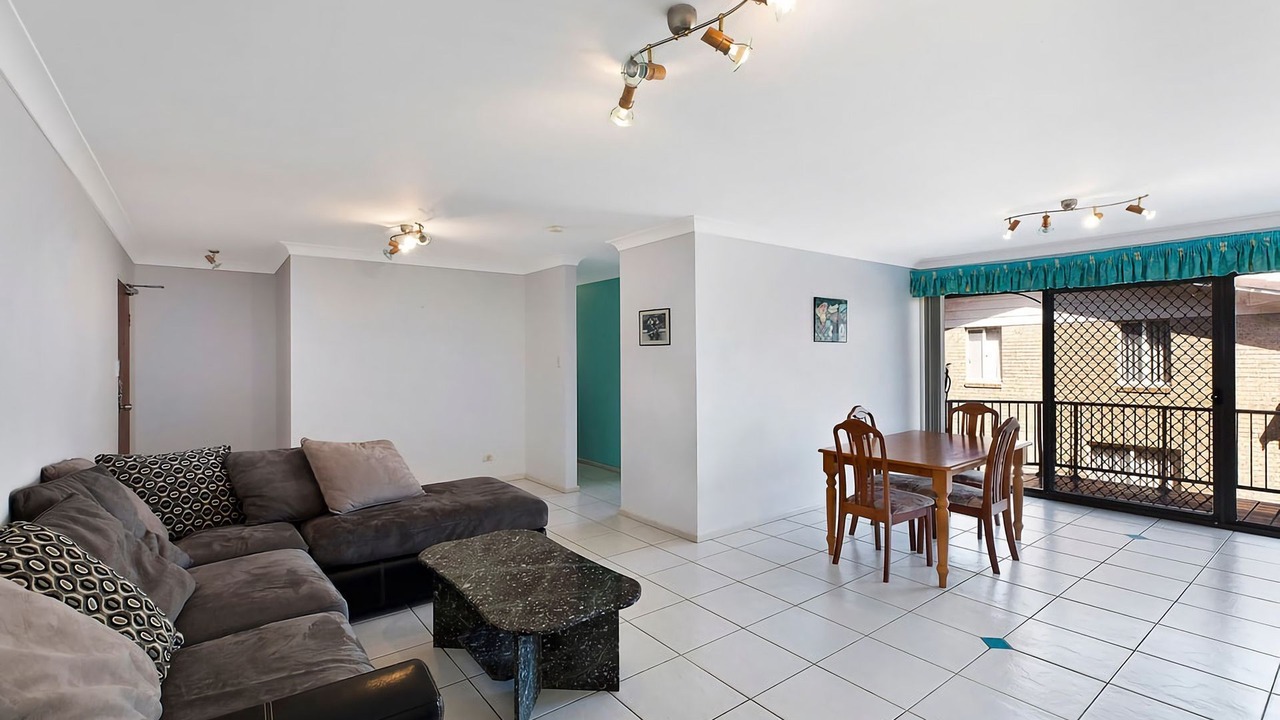 Photo of Livingroom in The Entrance North