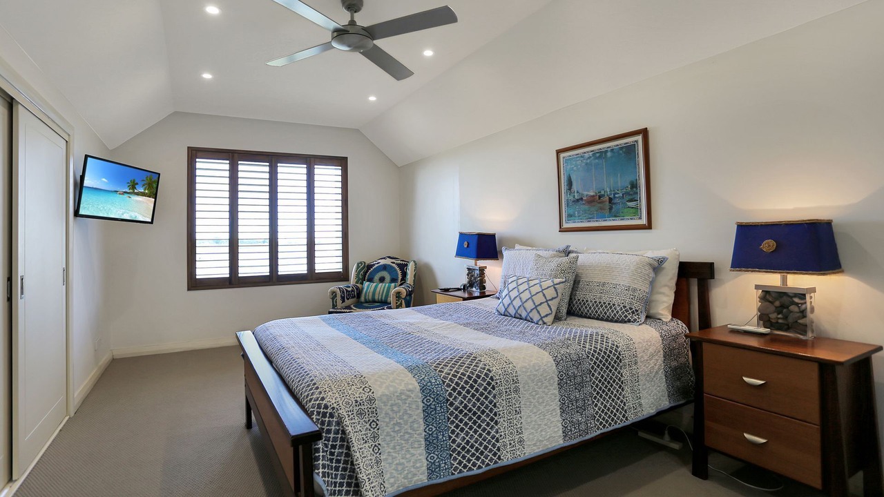 Photo of Bedroom in Hawks Nest