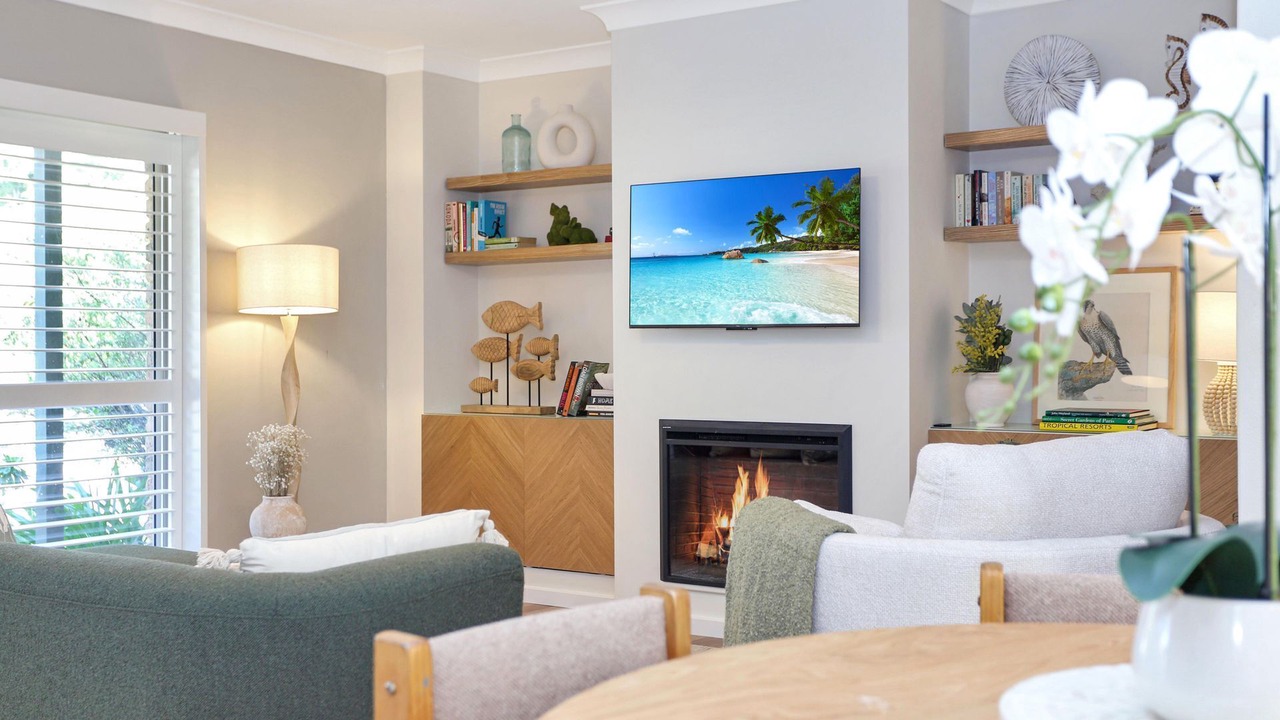 Photo of Livingroom in Hawks Nest