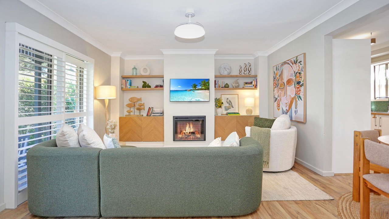 Photo of Livingroom in Hawks Nest
