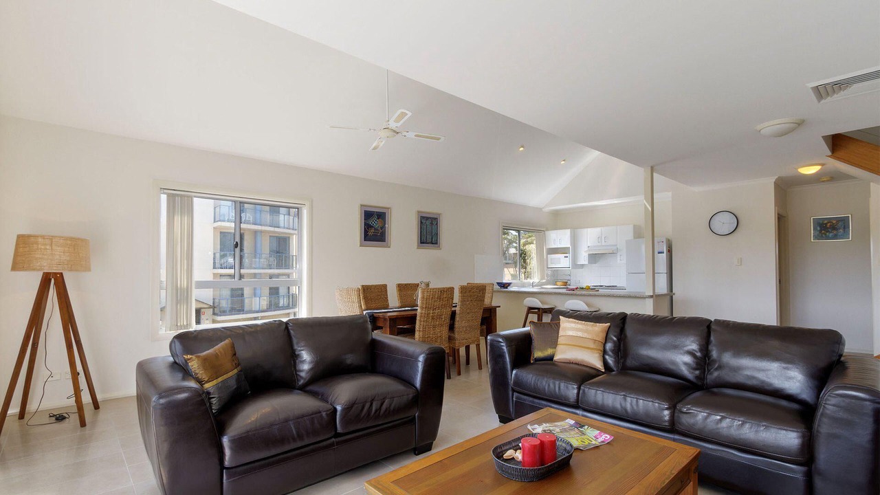 Photo of Livingroom in Hawks Nest