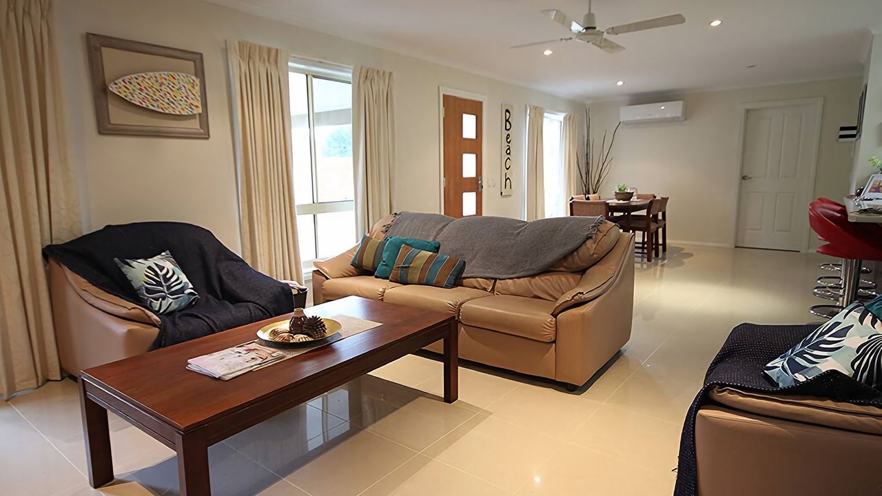 Photo of Livingroom in Venus Bay
