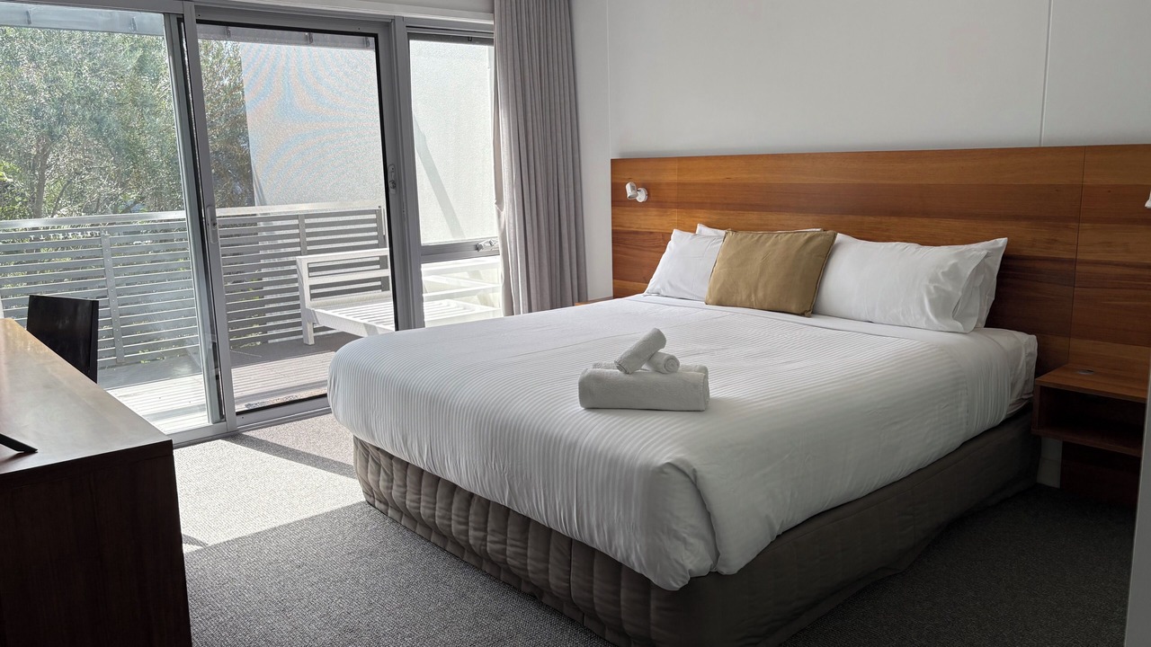 Photo of Bedroom in Magenta Shores