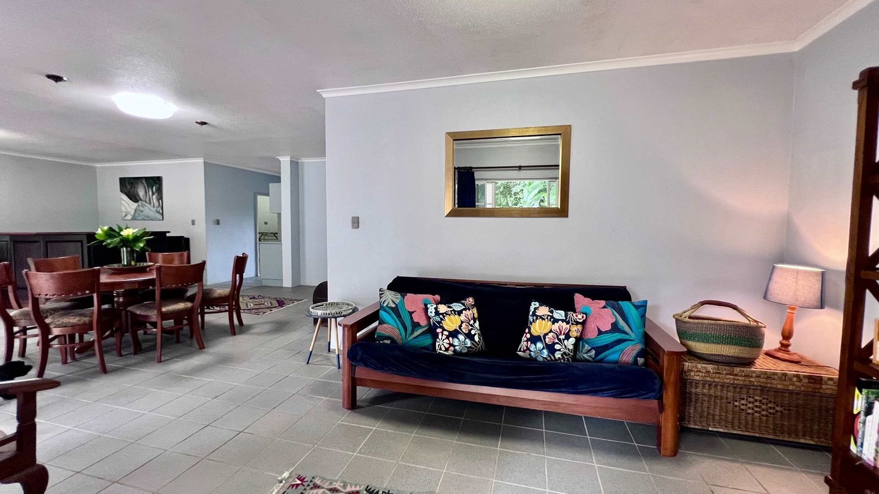 Photo of Livingroom in South Mission