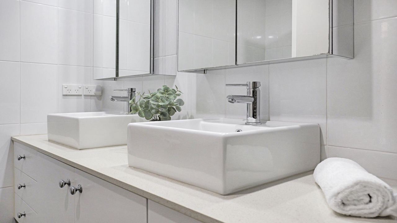 Photo of Bathroom in The Entrance