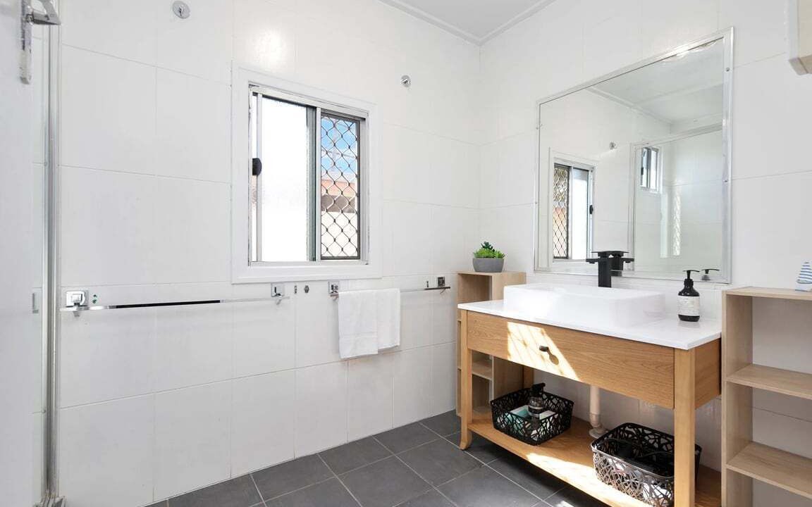 Photo of Bathroom in Cooee Bay
