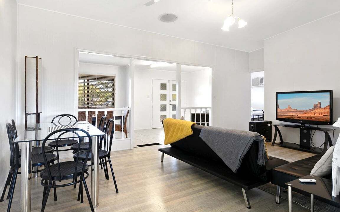Photo of Livingroom in Cooee Bay