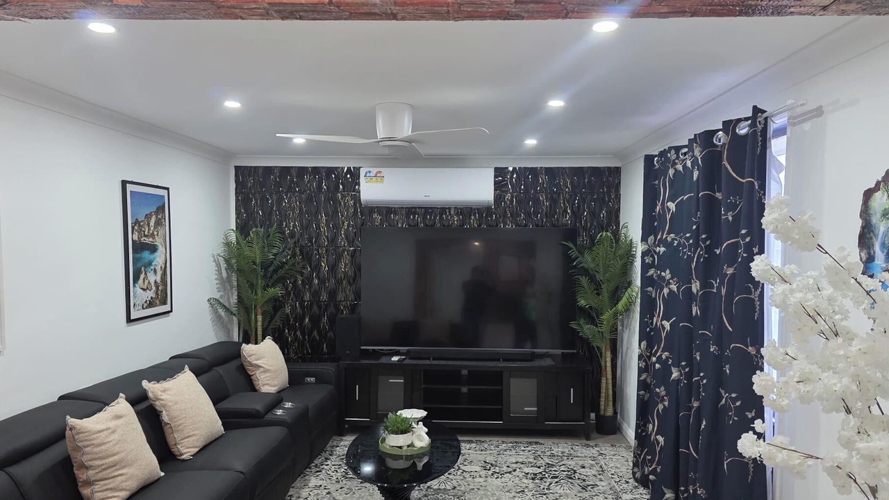 Photo of Livingroom in Oakhurst
