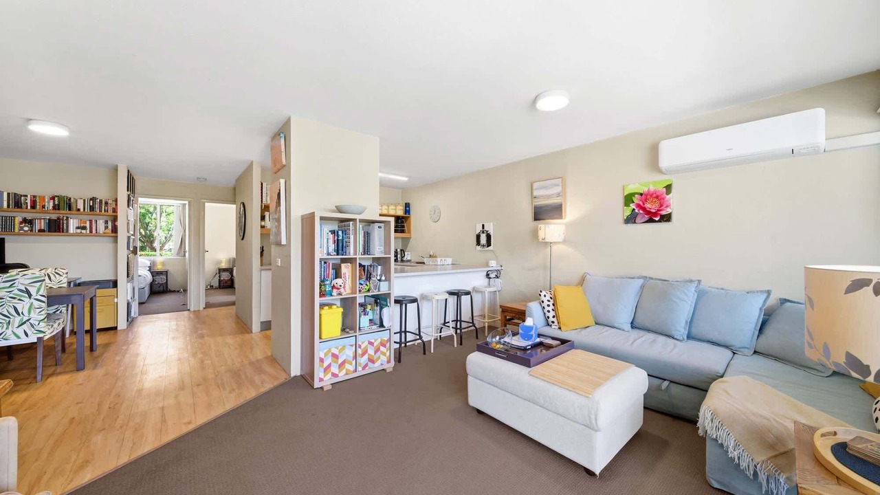 Photo of Livingroom in Kingston