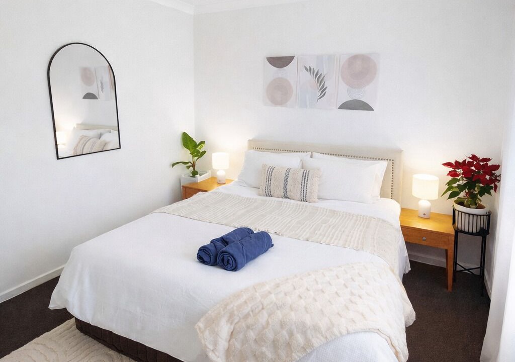 Photo of Bedroom in Halls Head